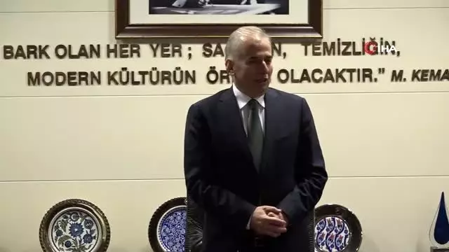 Kandemir'den Denizli Büyükşehir Belediyesi'ne övgü: 'Türkiye'ye örnek teşkil eden uygulamaları...