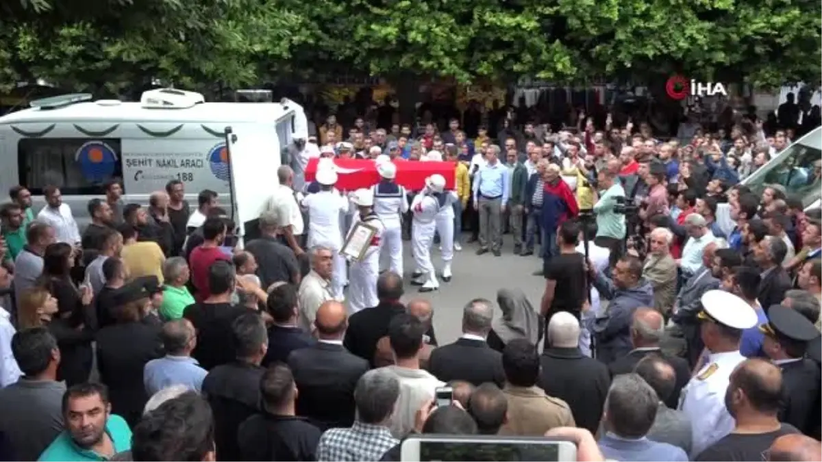 Mersinli şehide hüzünlü veda