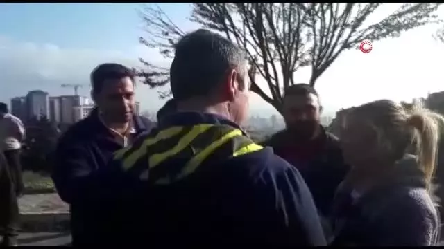 (Özel haber) Fenerbahçe Başkanı Ali Koç Gülensu'da altyapı maçı izledi (Özel haber) Fenerbahçe Başkanı Ali Koç Gülensu'da altyapı maçı izledi
