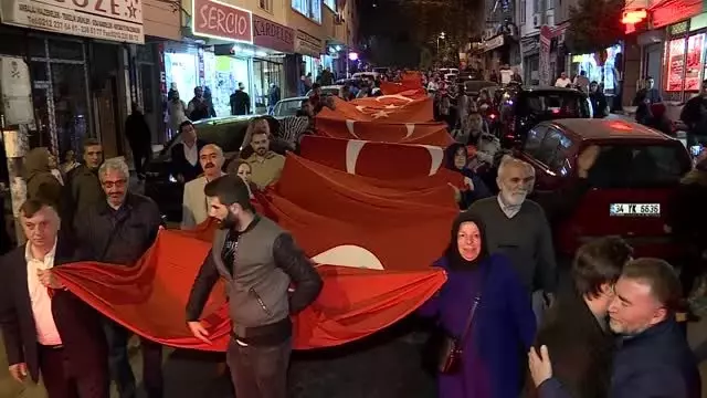 400 metrelik dev Türk bayrağıyla Cumhuriyet Yürüyüşü 400 metrelik dev Türk bayrağıyla Cumhuriyet Yürüyüşü