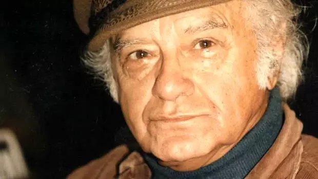 Attila İlhan Edebiyat Ödülleri Ataşçı ve Özsan'a Attila İlhan Edebiyat Ödülleri Ataşçı ve Özsan'a