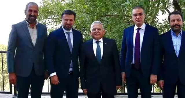 Bülent Uygun Kayserispor ile anlaştı Bülent Uygun Kayserispor ile anlaştı