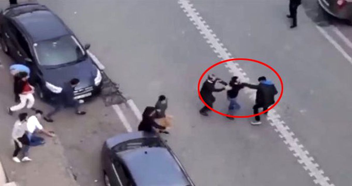 Esenyurt'ta 'sigara isteme' kavgası! Sokak ortasında silahına davranıp dehşet saçtı