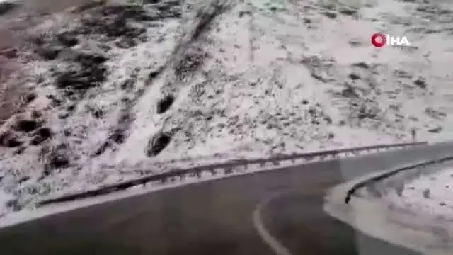 Palandöken ve Bayraktepe beyaza büründü