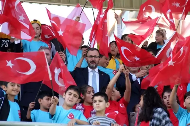 'Sporun bir yaşam tarzı olması hepimizin amaçlarından bir tanesi' 'Sporun bir yaşam tarzı olması hepimizin amaçlarından bir tanesi'