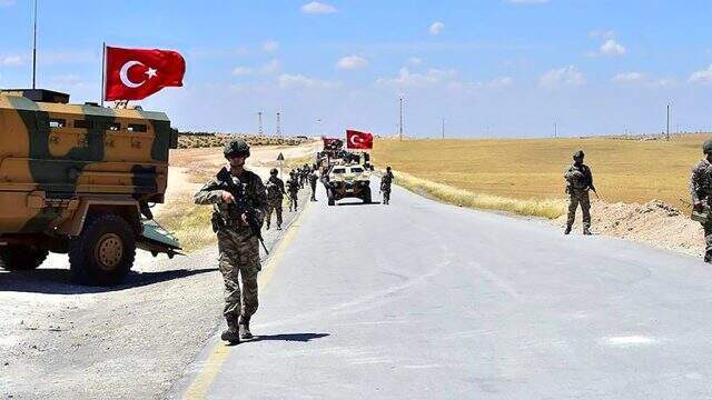 Türkiye'den Rusya ve ABD'ye sert mesaj: Güvenli Bölge'ye sızma olursa vururuz