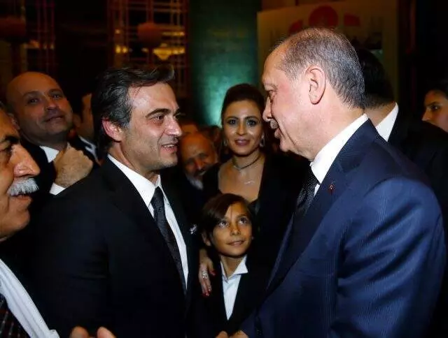 Ünlü isimler, Cumhurbaşkanının ev sahipliğinde gerçekleşen 29 Ekim davetine akın etti