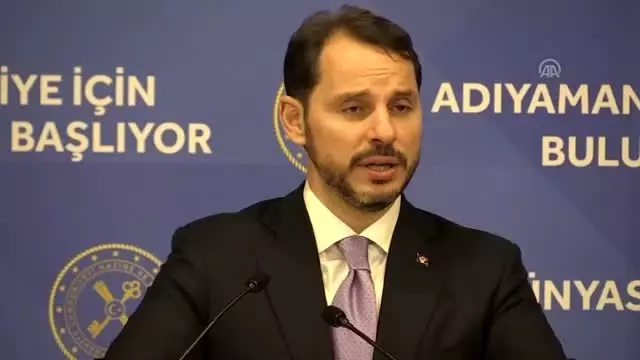 Albayrak: 'Önümüzdeki yıldan itibaren kalıcı tek hanelere geçeceğiz inşallah' Albayrak: 'Önümüzdeki yıldan itibaren kalıcı tek hanelere geçeceğiz inşallah'