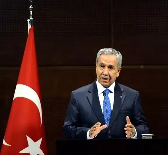 Bülent Arınç: Alevilerin de liberallerin de oylarına ihtiyacımız var Bülent Arınç: Alevilerin de liberallerin de oylarına ihtiyacımız var