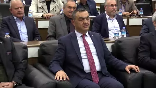 Büyüksimitci: Bankaların reel sektör gibi karlarından fedakarlık yapması gerekiyor