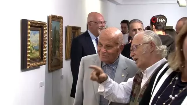 'Modernlik Eşiği - Lignum' resim sergisi, kapılarını sanatseverlere açtı 'Modernlik Eşiği - Lignum' resim sergisi, kapılarını sanatseverlere açtı