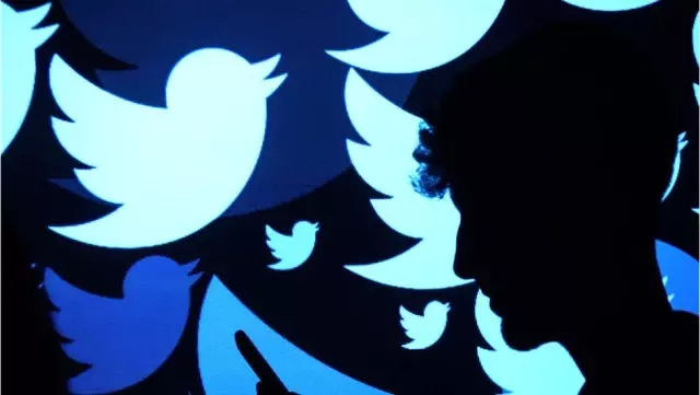Twitter, siyasetle ilişkili reklamları yasaklıyor Twitter, siyasetle ilişkili reklamları yasaklıyor