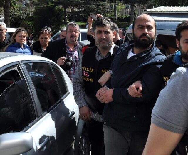 4 akademisyenin katili Volkan Bayar, müşteki avukata hakaret etti