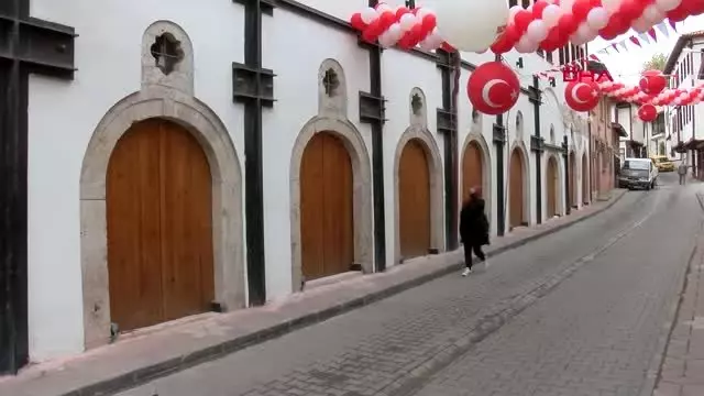 700 yıllık tarihi han, butik otel olarak hizmete açıldı 700 yıllık tarihi han, butik otel olarak hizmete açıldı