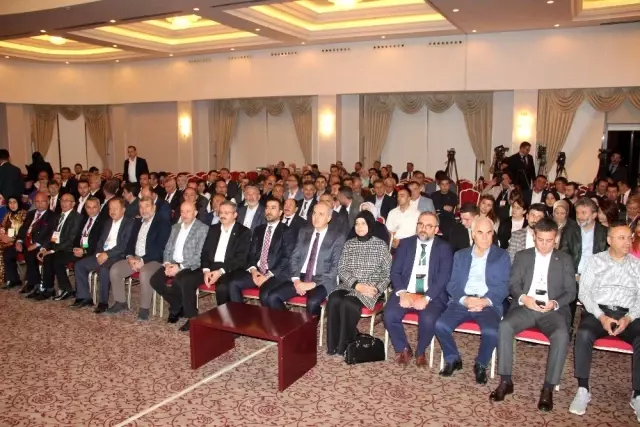 AK Parti Genel Başkan Vekili Kurtulmuş: Ermeni soykırımı hadsizliği içerisine girenler,... AK Parti Genel Başkan Vekili Kurtulmuş: Ermeni soykırımı hadsizliği içerisine girenler,...
