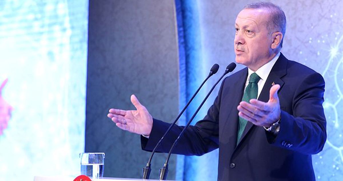 Cumhurbaşkanı Erdoğan: Bazı çatlak sesler ve safsatalar sizleri asla yılgınlığa itmesin