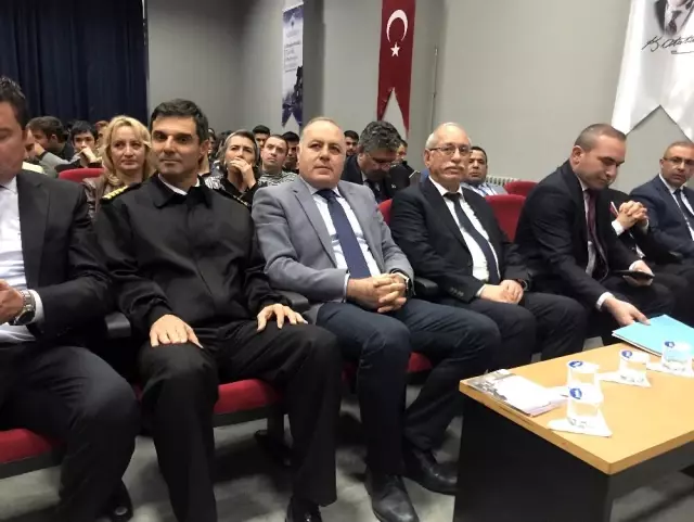 Heybeliada'da Tarih, Medeniyet ve Adalet' paneli Heybeliada'da Tarih, Medeniyet ve Adalet' paneli
