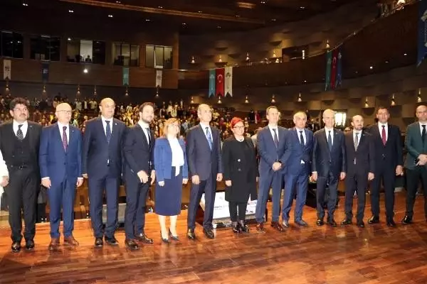 İsmail Demir: Bu badireleri başka ülke yaşasa belini doğrultamazdı