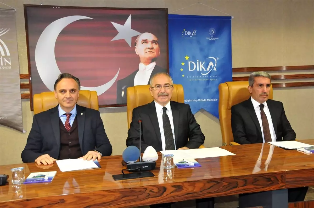 Mardin'de 'Cumhuriyet Meydanı Projesi'