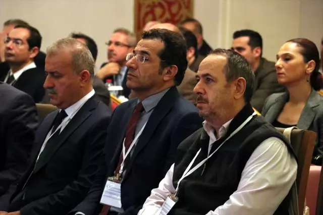 Su Yönetimi Genel Müdürü Dikmen: 'Su son derece sınırlı bir kaynaktır' Su Yönetimi Genel Müdürü Dikmen: 'Su son derece sınırlı bir kaynaktır'