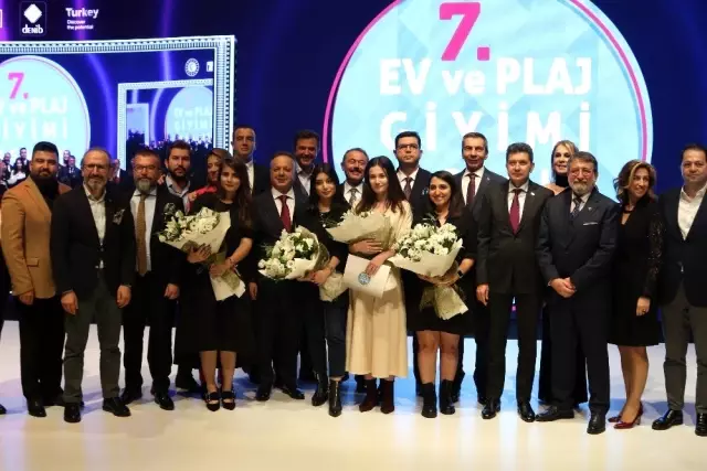 7. Ev ve Plaj Giyim Tasarım Yarışması'nın defilesi ve ödül töreni yapıldı 7. Ev ve Plaj Giyim Tasarım Yarışması'nın defilesi ve ödül töreni yapıldı