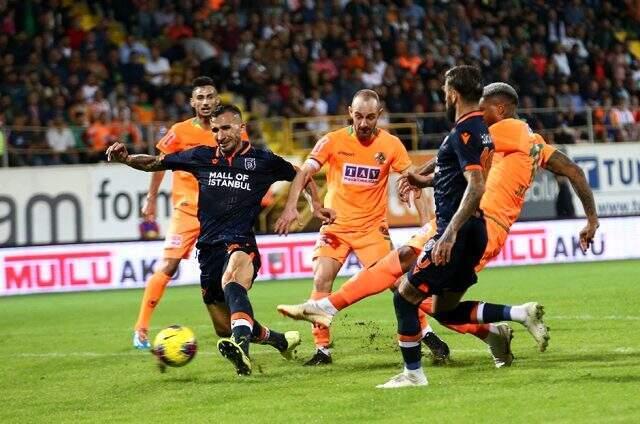 Alanyaspor ile Başakşehir yenişemedi!