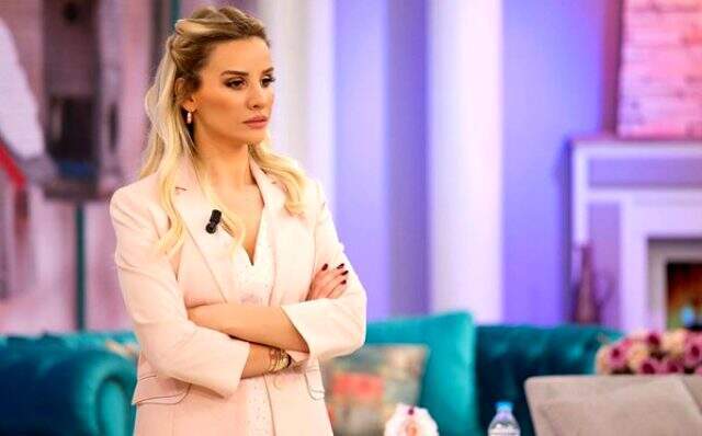 Esra Erol 3 yıla kadar hapis istemiyle yargılandığı davada hakim karşısına çıktı
