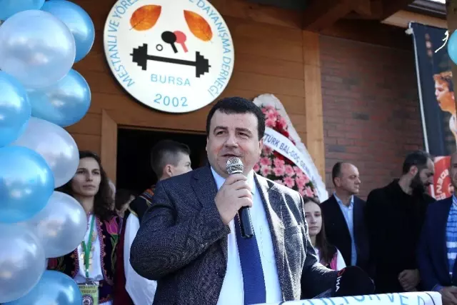 Naim Süleymanoğlu Mestanlı Kültür Evi açıldı Naim Süleymanoğlu Mestanlı Kültür Evi açıldı