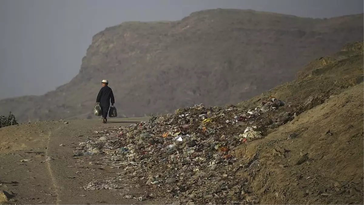 Okul yolunda patlayan mayın 9 ilkokul çocuğunun ölümüne neden oldu