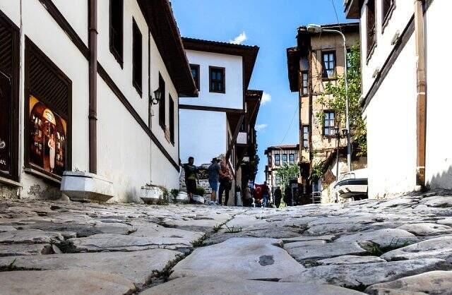 Sevgililer günü hediyeleri, sevgiliye hediye tavsiyeleri ve en güzel sevgililer günü sözleri