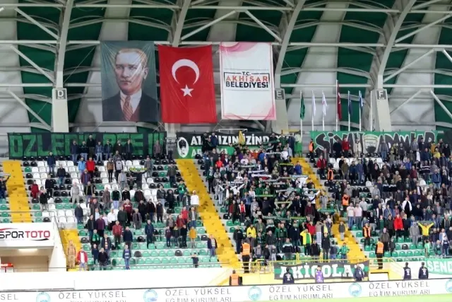 TFF 1. Lig: Akhisarspor: 1 - Adana Demirspor: 1 TFF 1. Lig: Akhisarspor: 1 - Adana Demirspor: 1