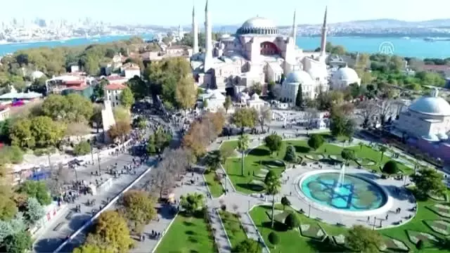 41. İstanbul Maratonu'nu kadınlarda Etiyopyalı Tibebu kazandı 41. İstanbul Maratonu'nu kadınlarda Etiyopyalı Tibebu kazandı