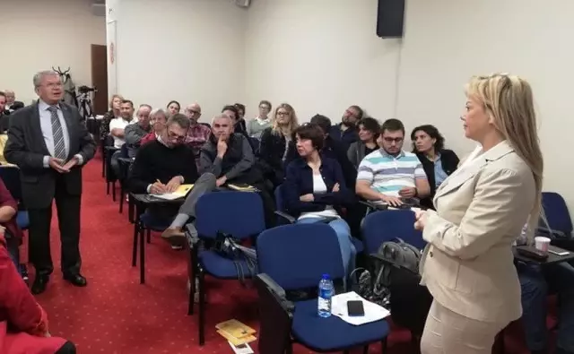 Aydın'da 'Güçlü Gazeteci Özgür Medya' semineri Aydın'da 'Güçlü Gazeteci Özgür Medya' semineri