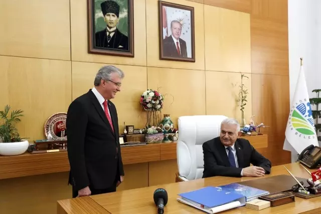 Binali Yıldırım: 'Başkan Yüce, birikimi ve tecrübesiyle Sakarya'ya değer katacak' Binali Yıldırım: 'Başkan Yüce, birikimi ve tecrübesiyle Sakarya'ya değer katacak'