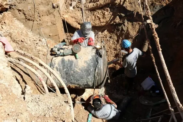Büyükşehir'den su kayıp ve kaçaklarına teknolojik müdahale Büyükşehir'den su kayıp ve kaçaklarına teknolojik müdahale