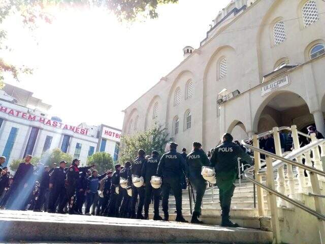 Furkan Vakfı'nın eylemine polis müdahalesi: Sosyal medyada eleştirildi