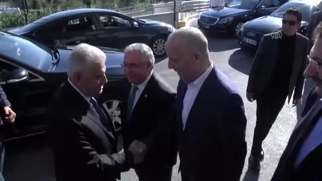 Nikah şahitliği yapan Yıldırım'dan esprili tavsiyeler Nikah şahitliği yapan Yıldırım'dan esprili tavsiyeler