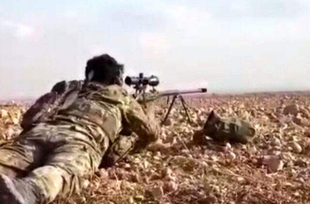 SMO askerlerinin YPG'li teröristlerle çatışma anı görüntülendi