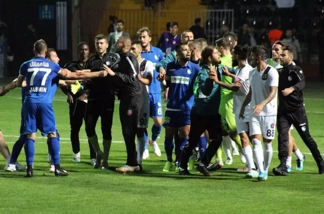 TFF 1. Lig: Fatih Karagümrük: 0 - Büyükşehir Belediye Erzurumspor: 1 TFF 1. Lig: Fatih Karagümrük: 0 - Büyükşehir Belediye Erzurumspor: 1