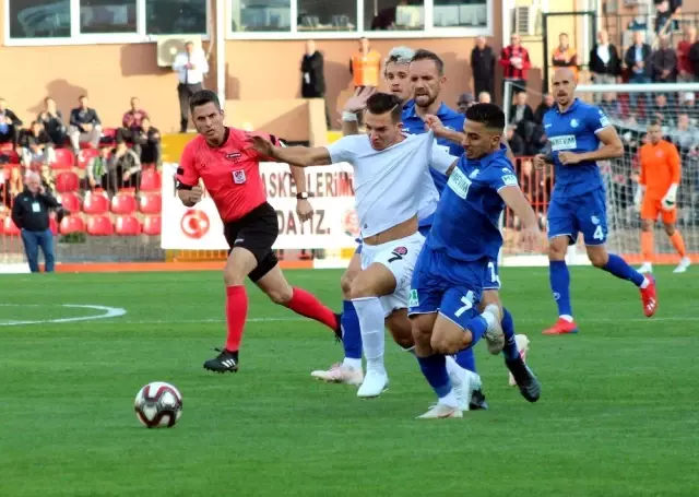 TFF 1. Lig: Fatih Karagümrük: 0 - Büyükşehir Belediye Erzurumspor: 1 TFF 1. Lig: Fatih Karagümrük: 0 - Büyükşehir Belediye Erzurumspor: 1