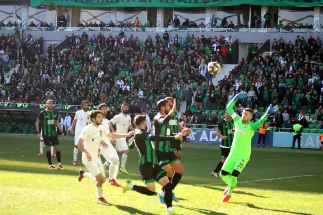 TFF 2. Lig: Sakaryaspor: 4 - Vanspor: 2