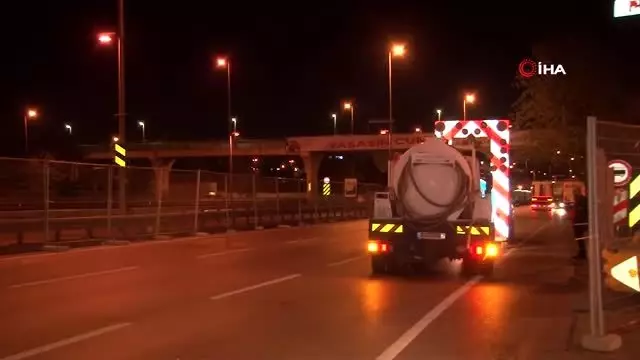 Vodafone 41. İstanbul Maratonu için yollar kapatıldı Vodafone 41. İstanbul Maratonu için yollar kapatıldı