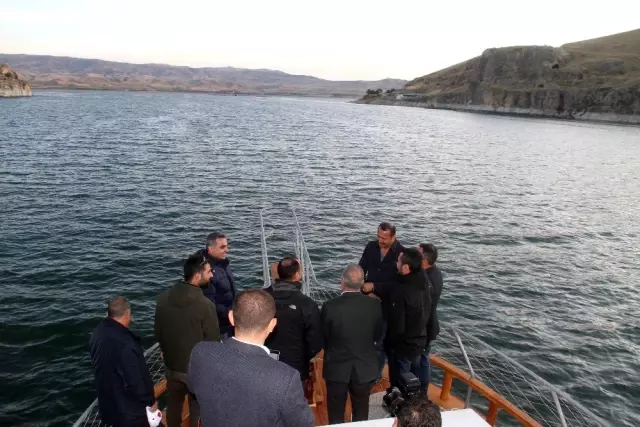 Yeni keşfedilen kanyonlara tekne ile tur Yeni keşfedilen kanyonlara tekne ile tur