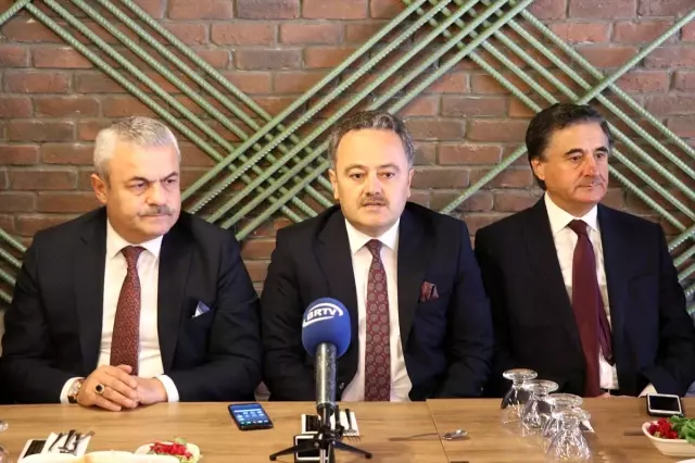 AK Parti'nin iktidar oluşunun 17. yılı AK Parti'nin iktidar oluşunun 17. yılı