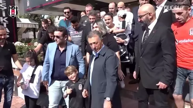 Başkan Ahmet Nur Çebi, Antalya'da Taraftarlarla Buluştu