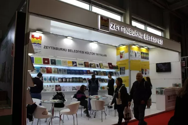 Başkan Arısoy, TÜYAP Kitap Fuarı'na katıldı