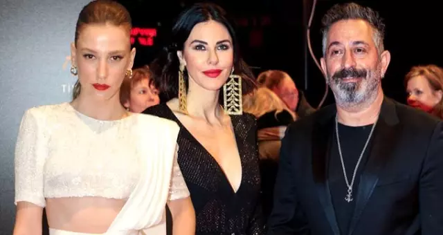 Cem Yılmaz, Serenay Sarıkaya ile aşk yaşadığı yönündeki haberleri yalanladı Cem Yılmaz, Serenay Sarıkaya ile aşk yaşadığı yönündeki haberleri yalanladı