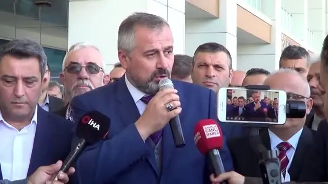 Doktorun WhatsApp grubundaki paylaşımına suç duyurusu Doktorun WhatsApp grubundaki paylaşımına suç duyurusu