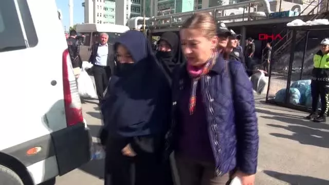 Gaziantep-gözaltına alınan furkan vakfı üyeleri adliyeye sevk edildi Gaziantep-gözaltına alınan furkan vakfı üyeleri adliyeye sevk edildi