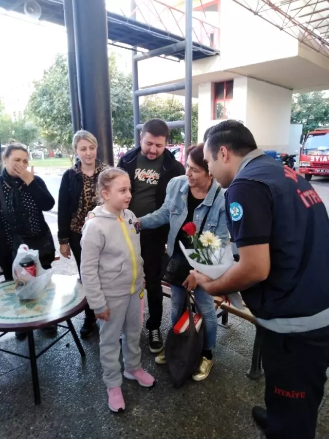 Hayata tutunan Alara'dan itfaiye ekiplerine teşekkür Hayata tutunan Alara'dan itfaiye ekiplerine teşekkür